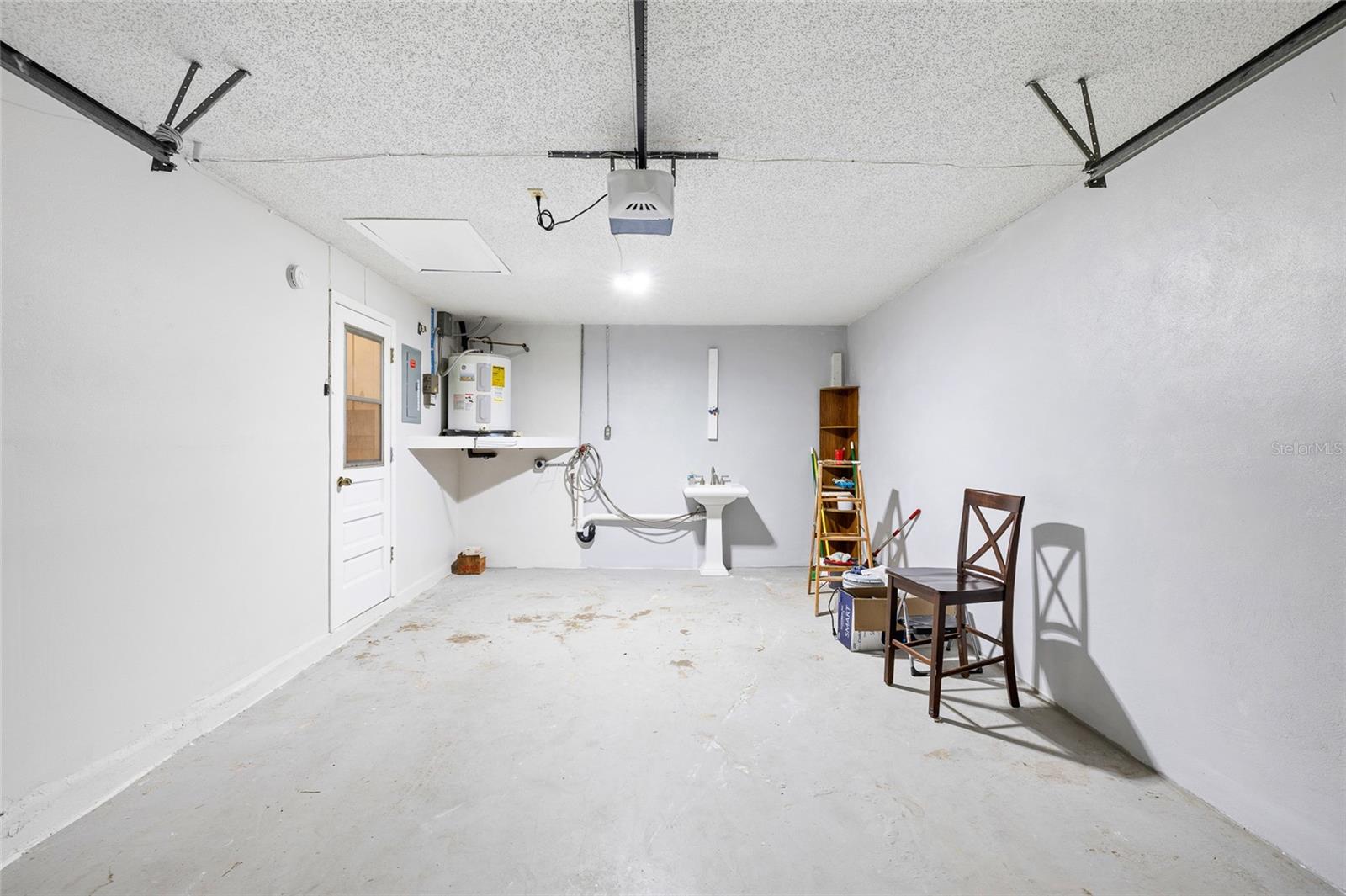 NEW PORT COLONY 08 WAY - Residential