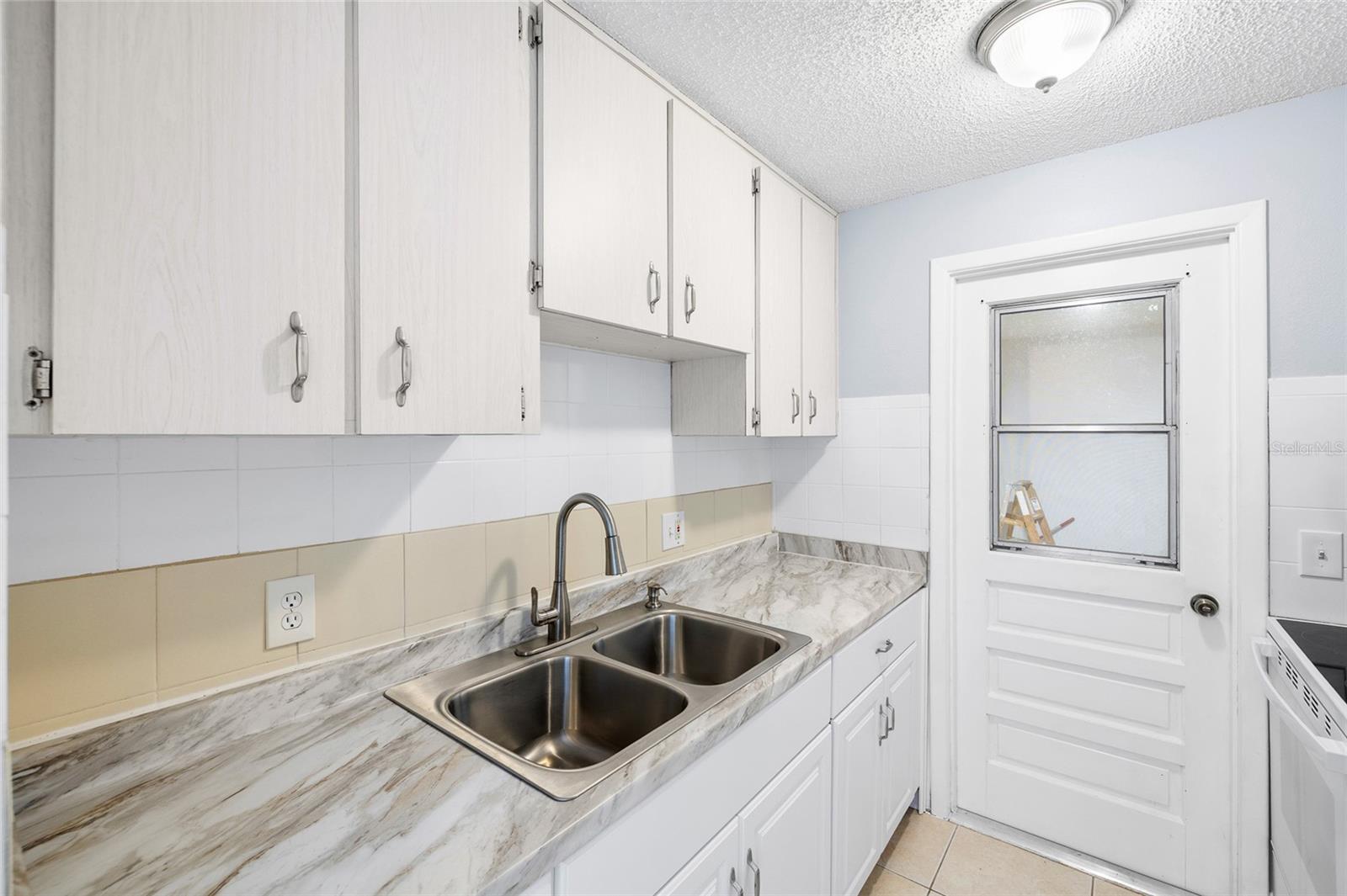 NEW PORT COLONY 08 WAY - Residential