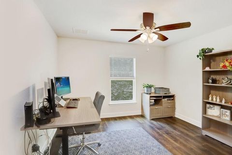 Tiny photo for 5566 W Cisco Street, Beverly Hills, FL 34465 (MLS # TB8511441)