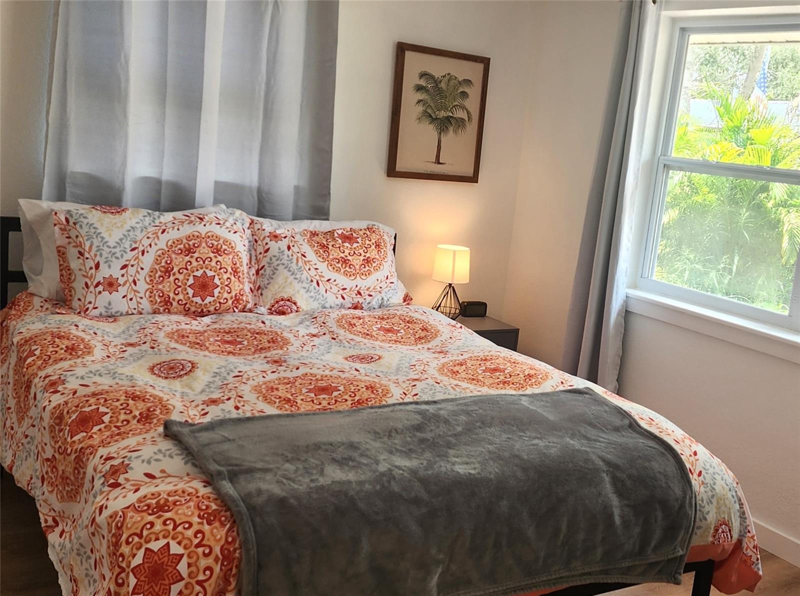 PELICAN SHORES - Residential