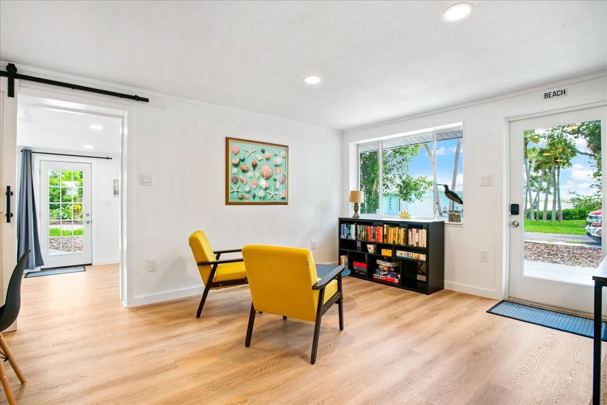 PELICAN SHORES - Residential