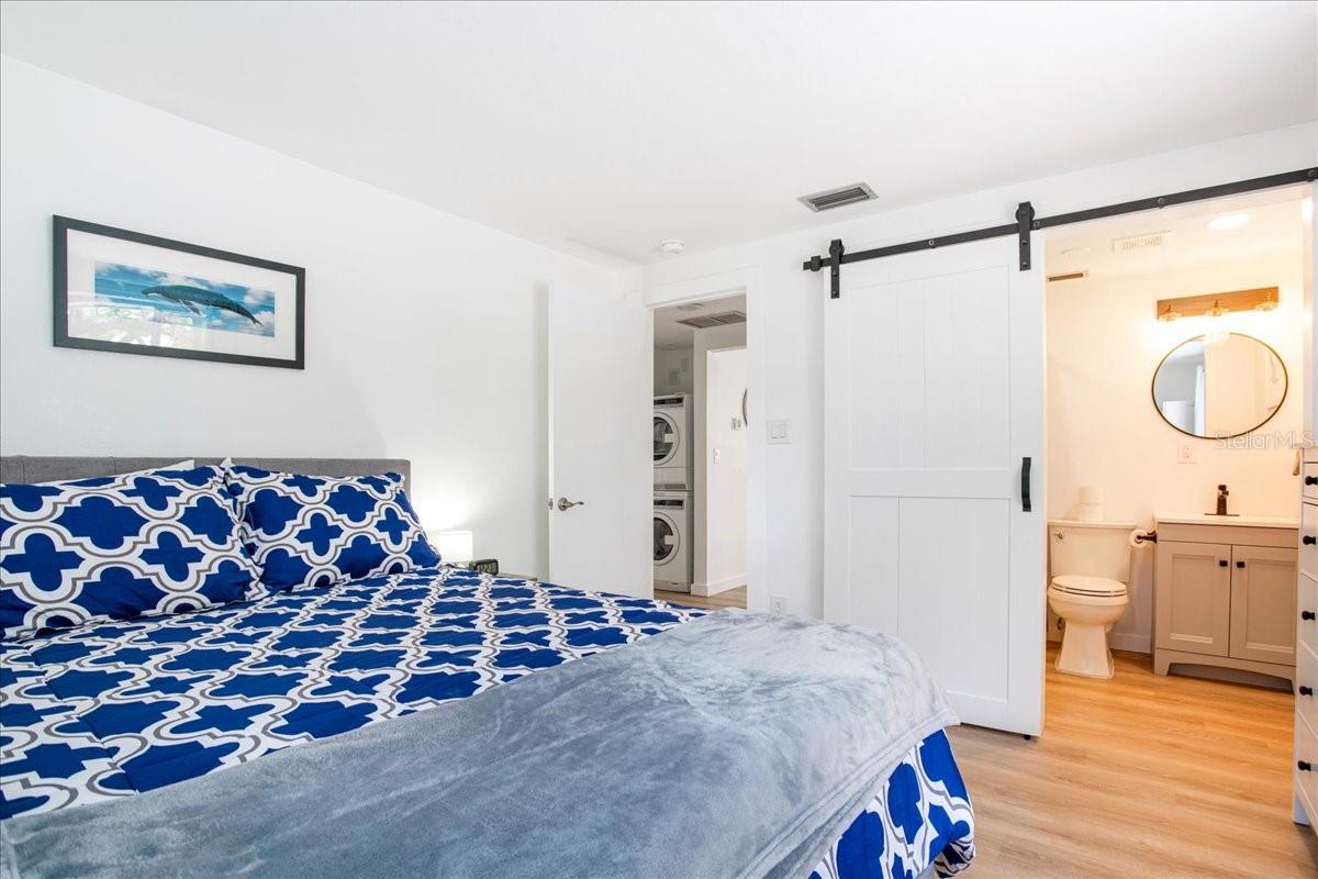 PELICAN SHORES - Residential