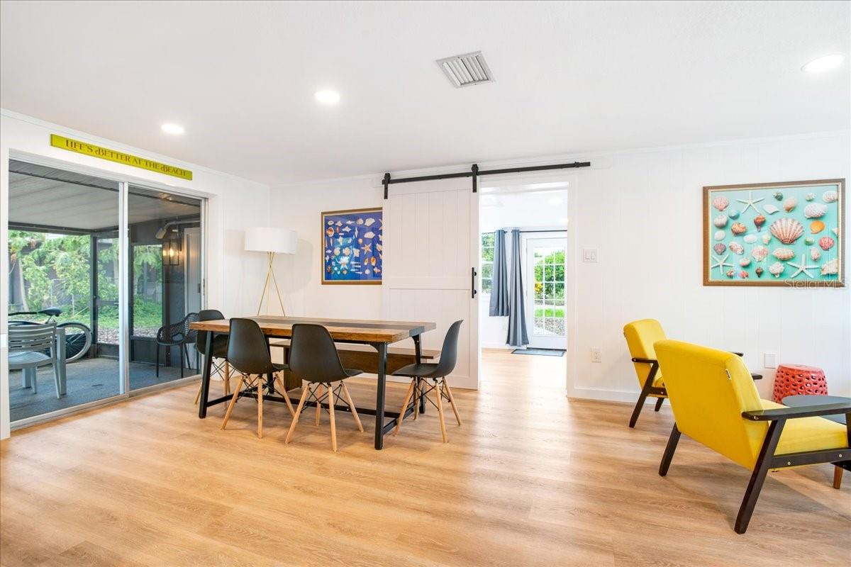 PELICAN SHORES - Residential