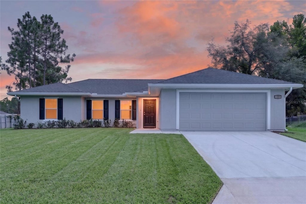 Photo of 13 Pecan Drive Loop, Ocala, FL 34472 (MLS # OM729935)