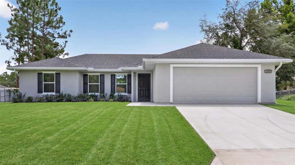Photo of 13 Pecan Drive Loop, Ocala, FL 34472 (MLS # OM729935)