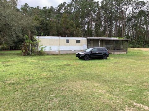 A home in OCKLAWAHA