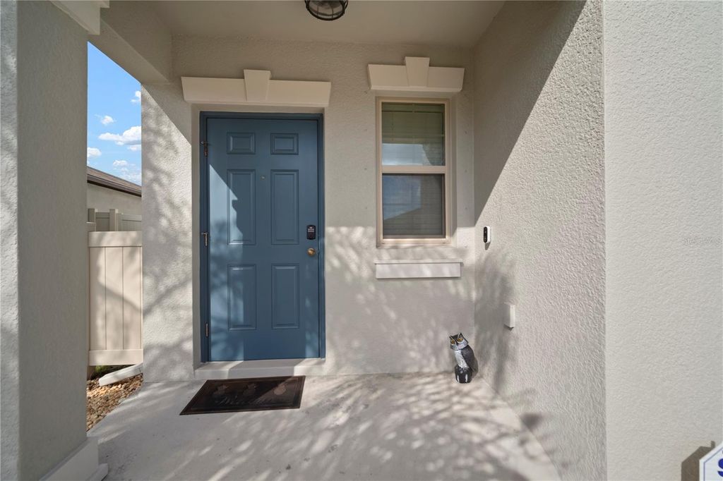 Photo of 9640 Lemon Drop Loop, Ruskin, FL 33573 (MLS # TB8385258)