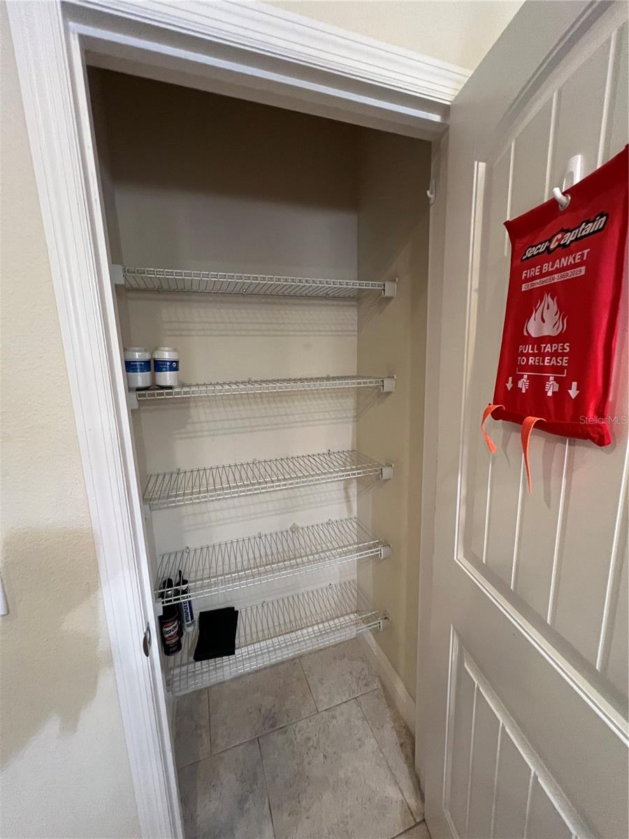 RAVINIA/EAST PARK - Residential Lease