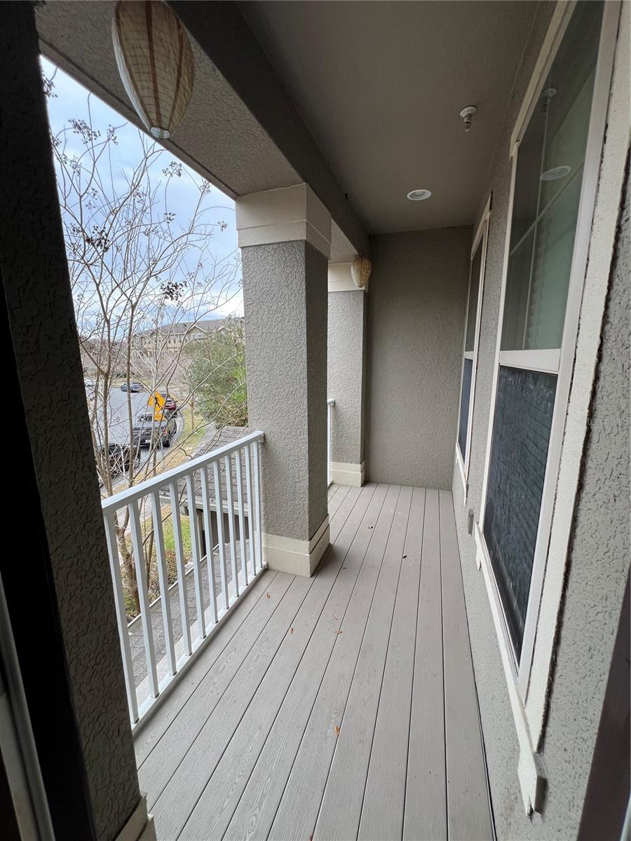 RAVINIA/EAST PARK - Residential Lease