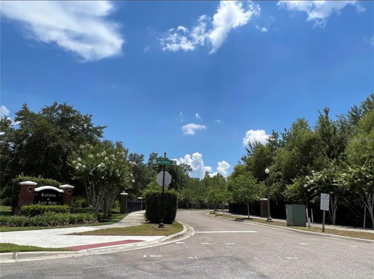 RAVINIA/EAST PARK - Residential Lease