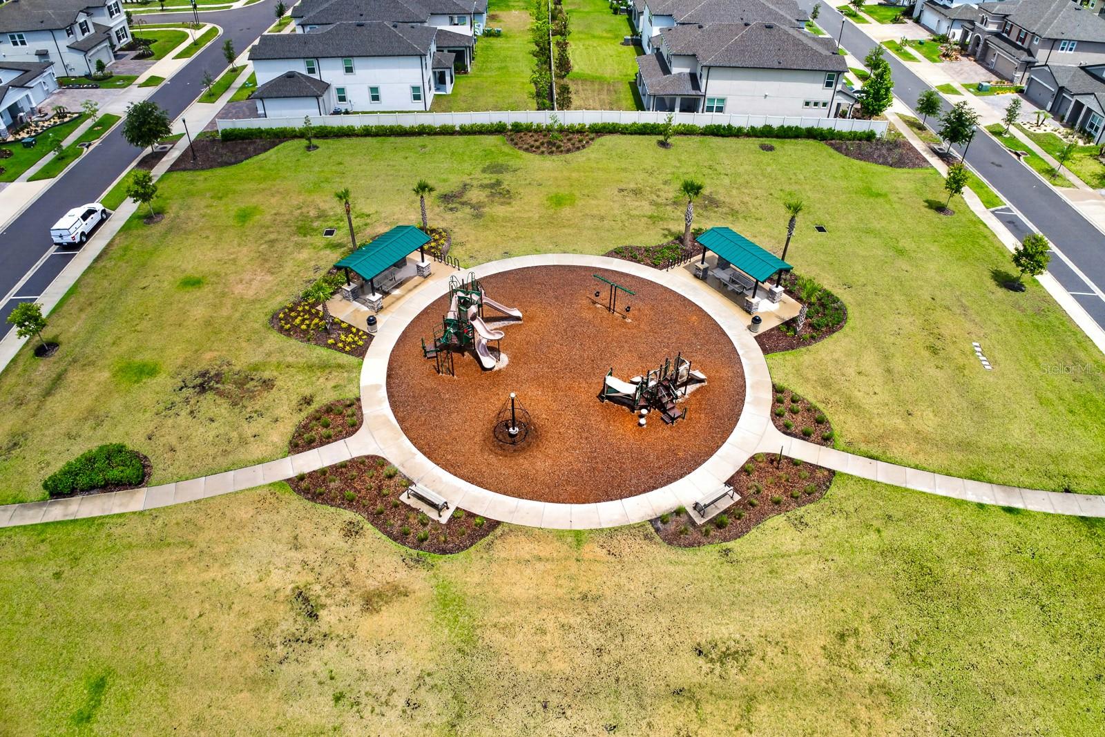 WHISPERING OAKS PRESERVE PH 1 - Residential