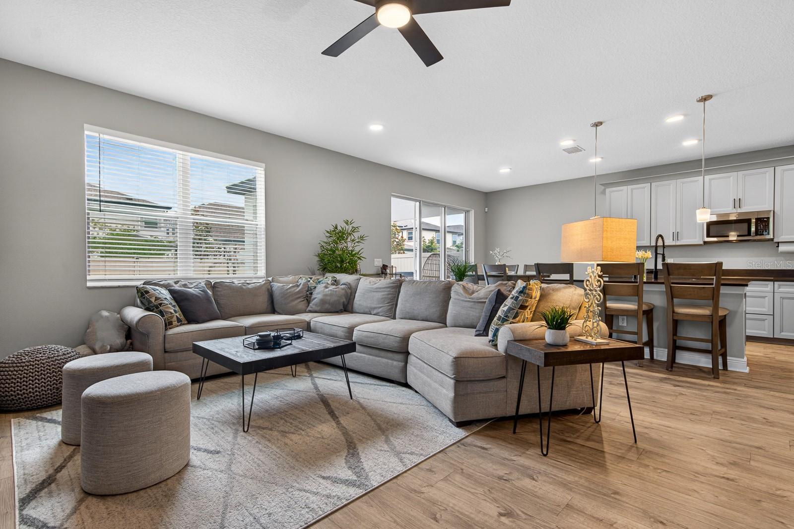 WHISPERING OAKS PRESERVE PH 1 - Residential