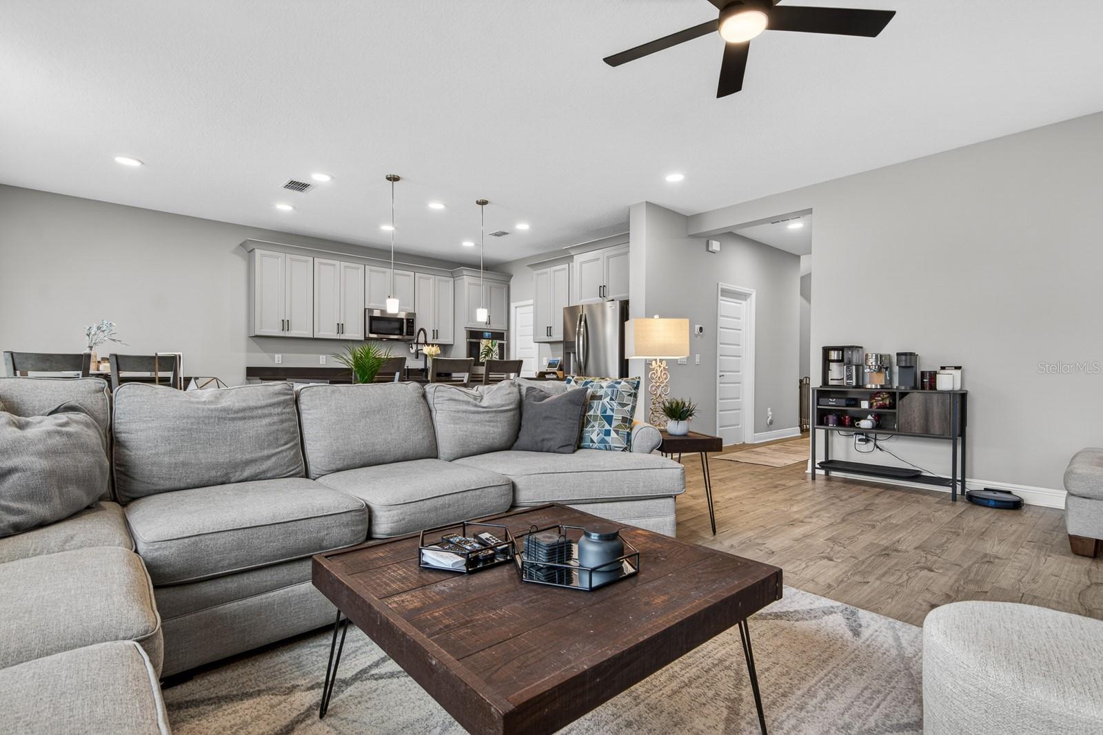 WHISPERING OAKS PRESERVE PH 1 - Residential