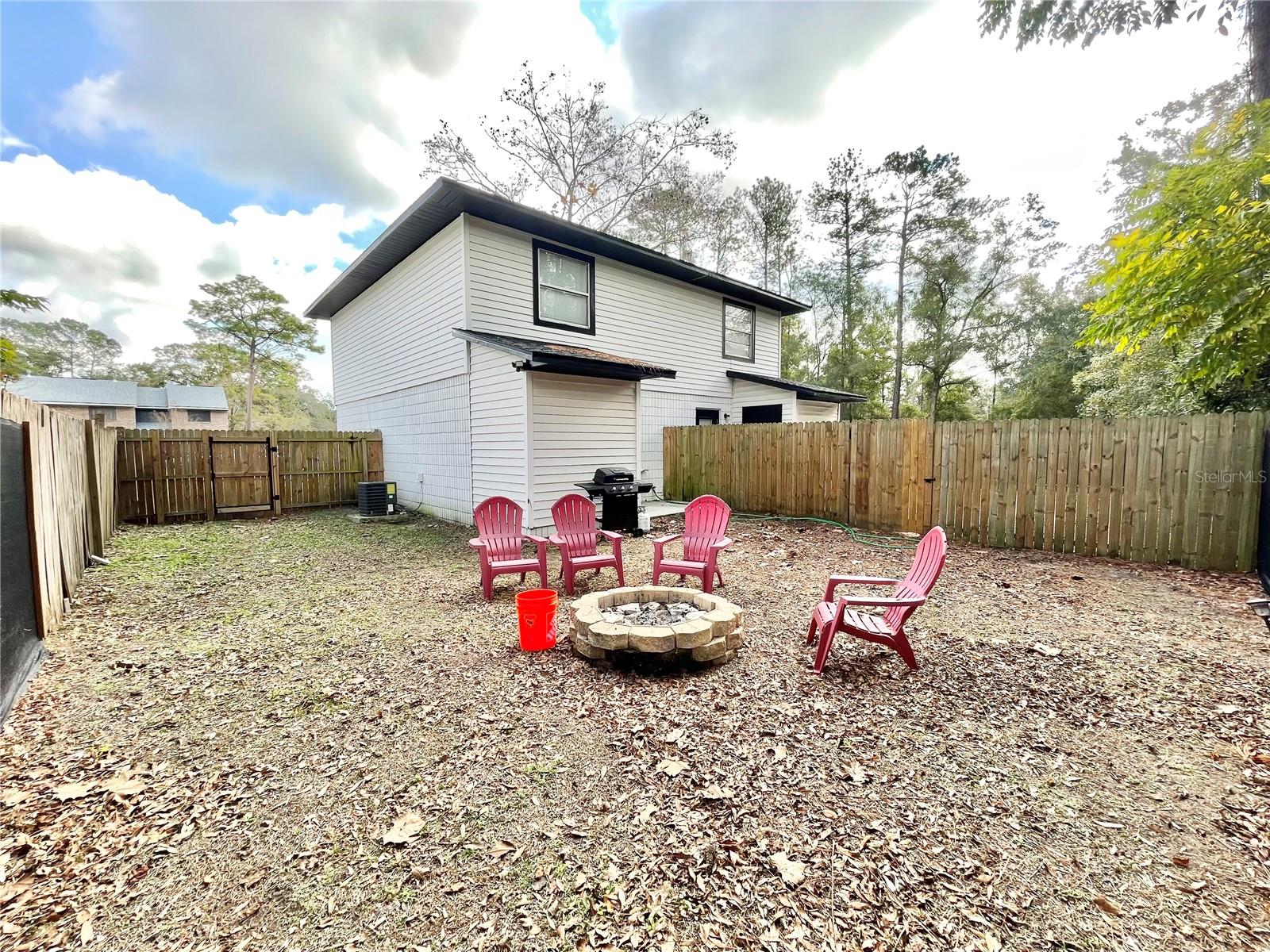 TOWER OAKS - Residential Income