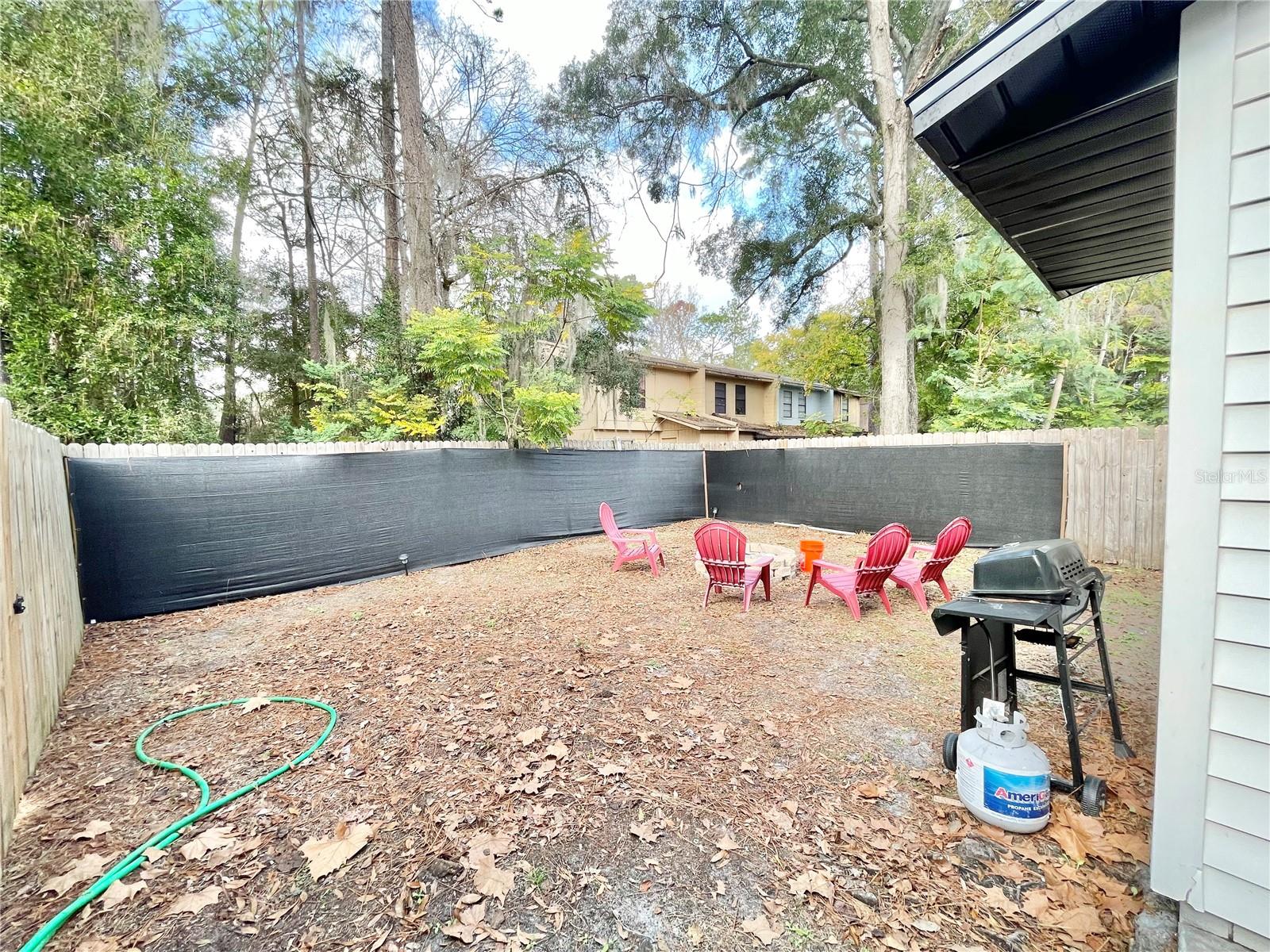 TOWER OAKS - Residential Income