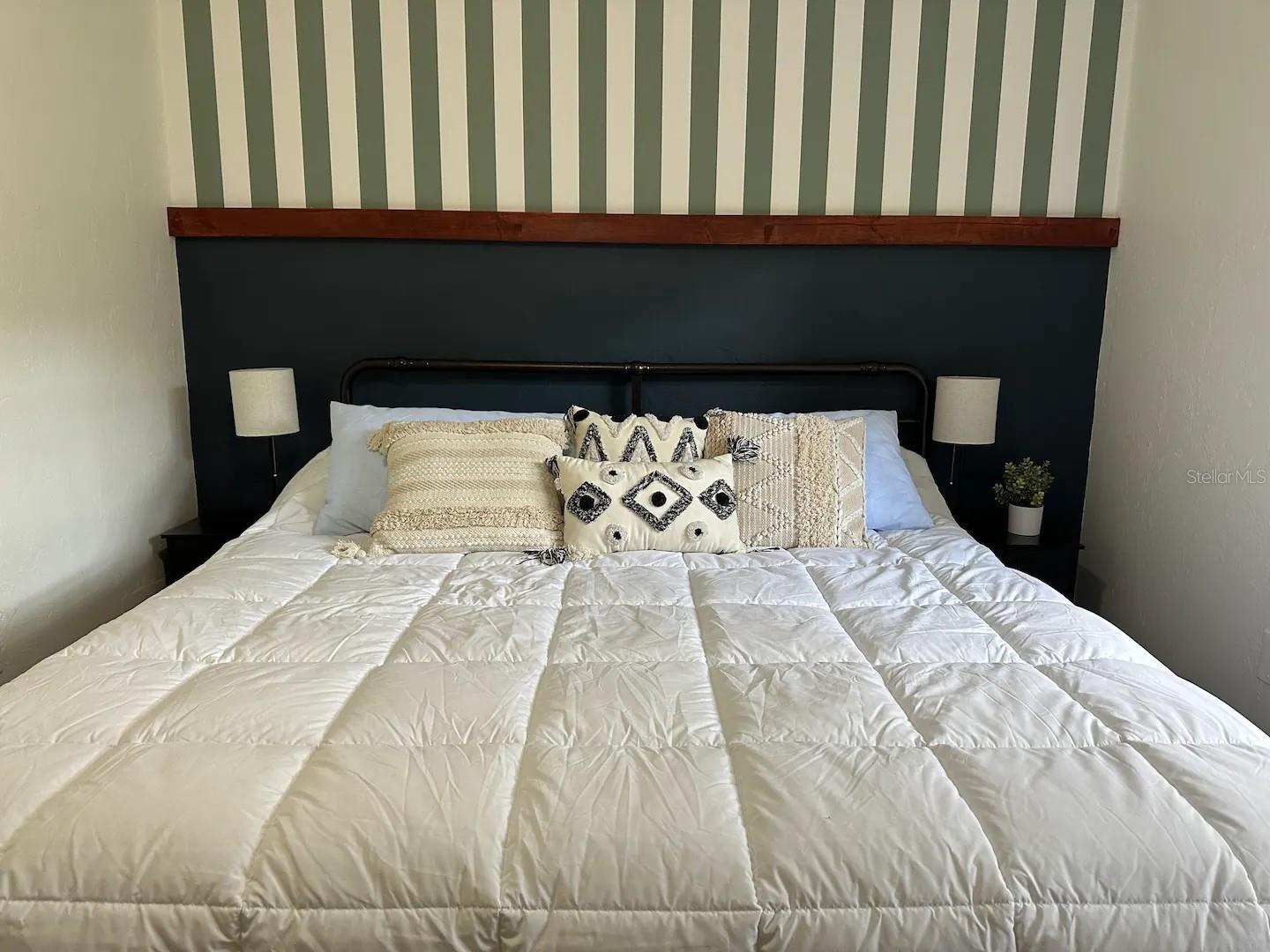 TOWER OAKS - Residential Income