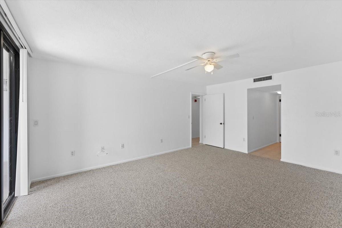 Ocean 01 Condo - Residential