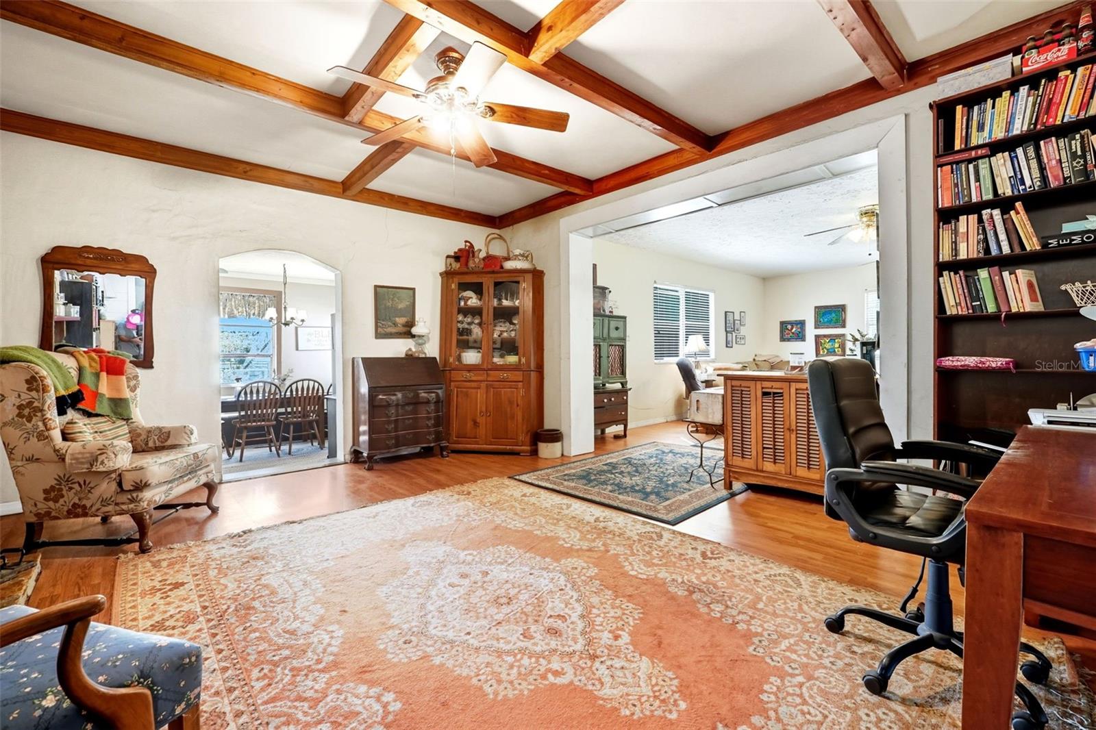 3229 W BELLA VISTA STREET