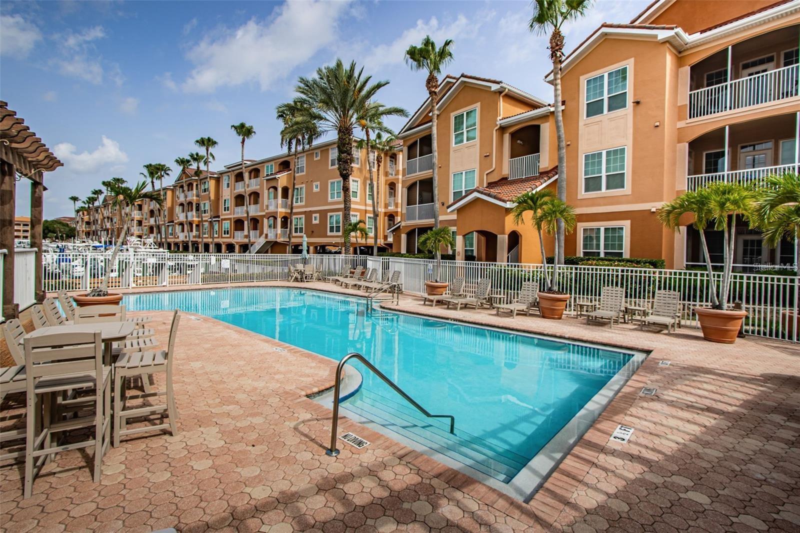 CULBREATH KEY BAYSIDE CONDOMIN - Residential