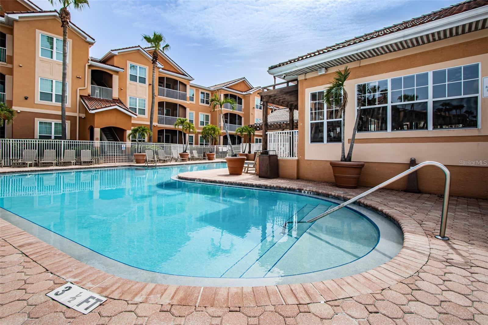 CULBREATH KEY BAYSIDE CONDOMIN - Residential