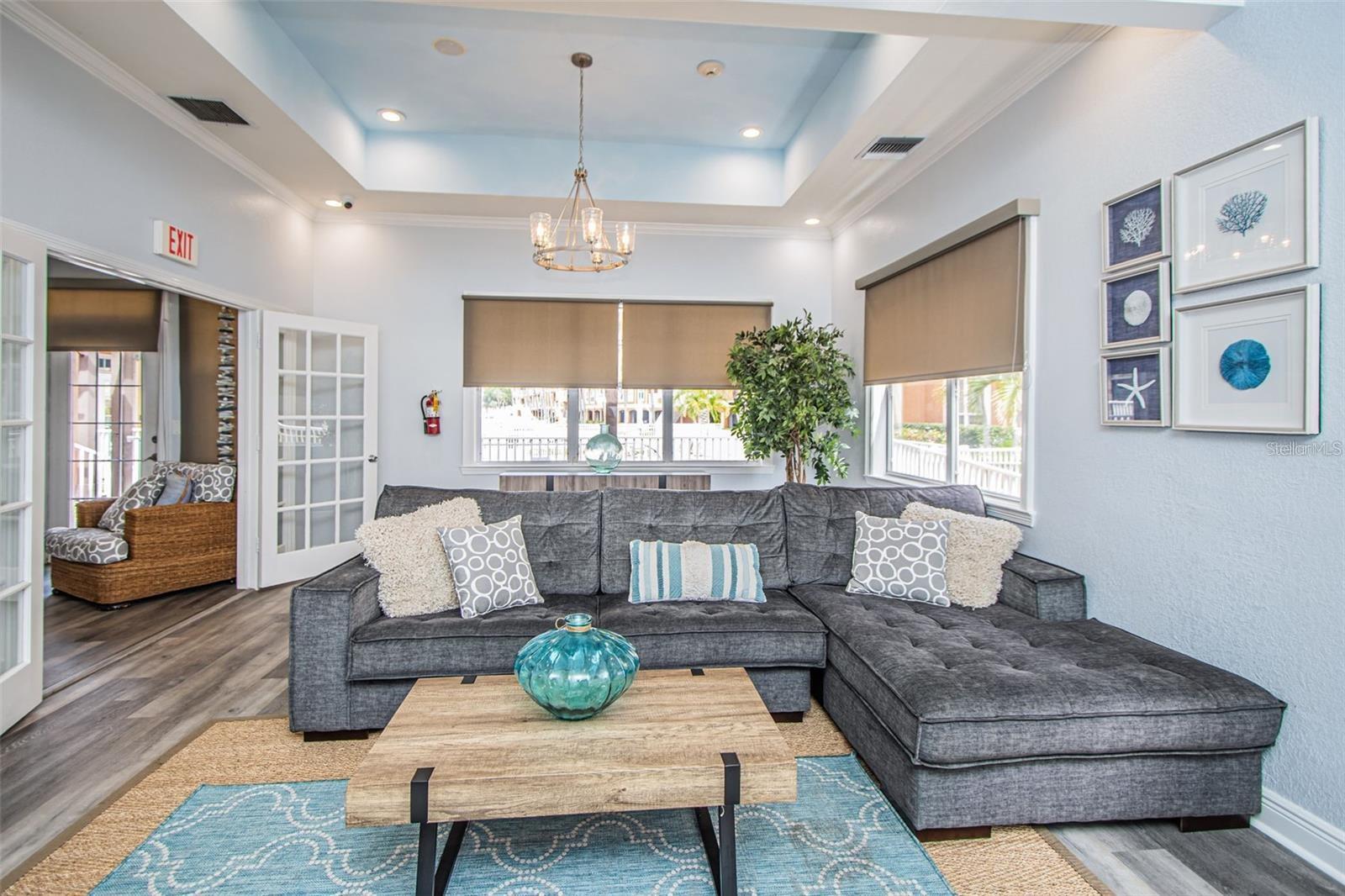 CULBREATH KEY BAYSIDE CONDOMIN - Residential