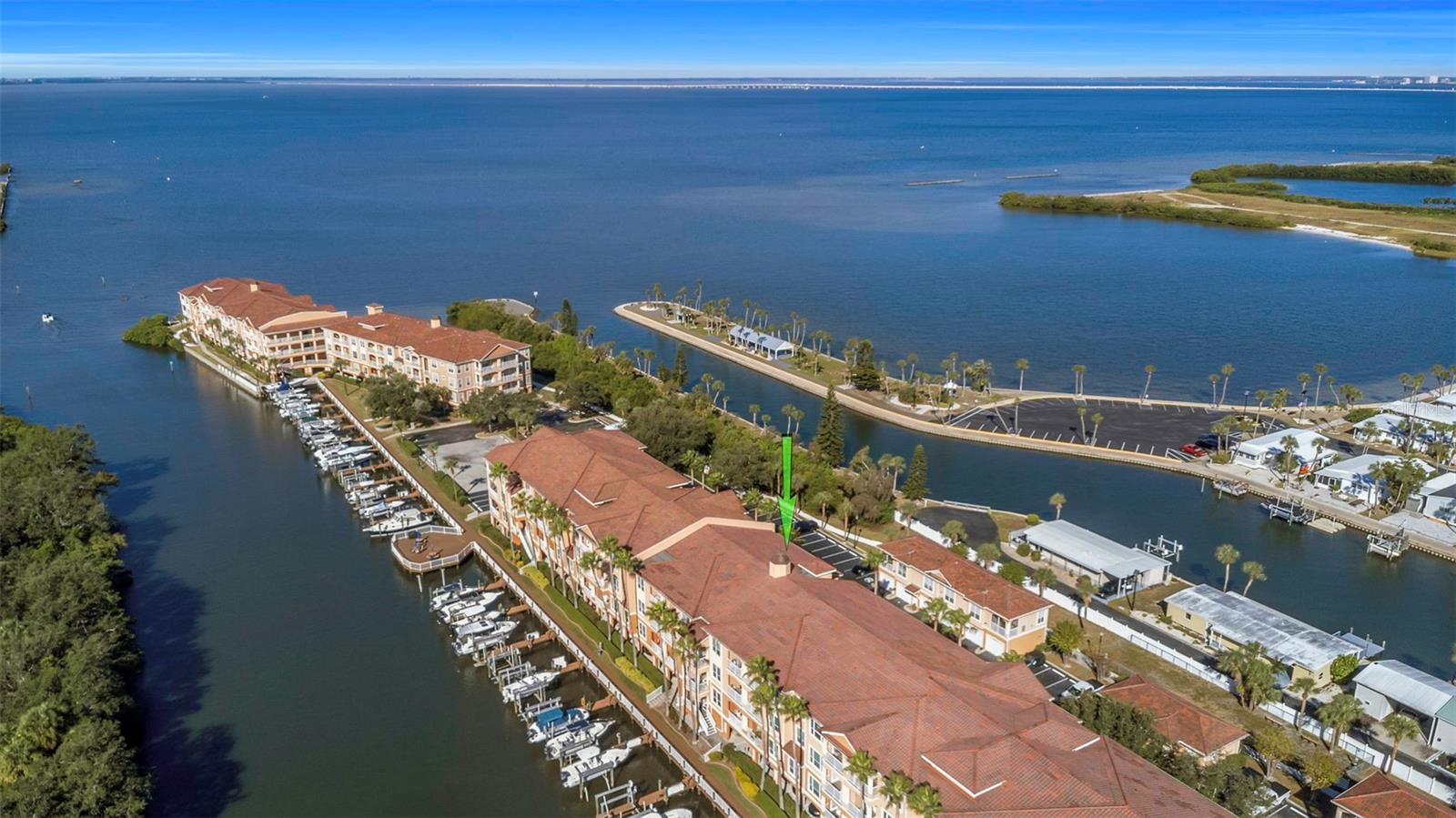 CULBREATH KEY BAYSIDE CONDOMIN - Residential