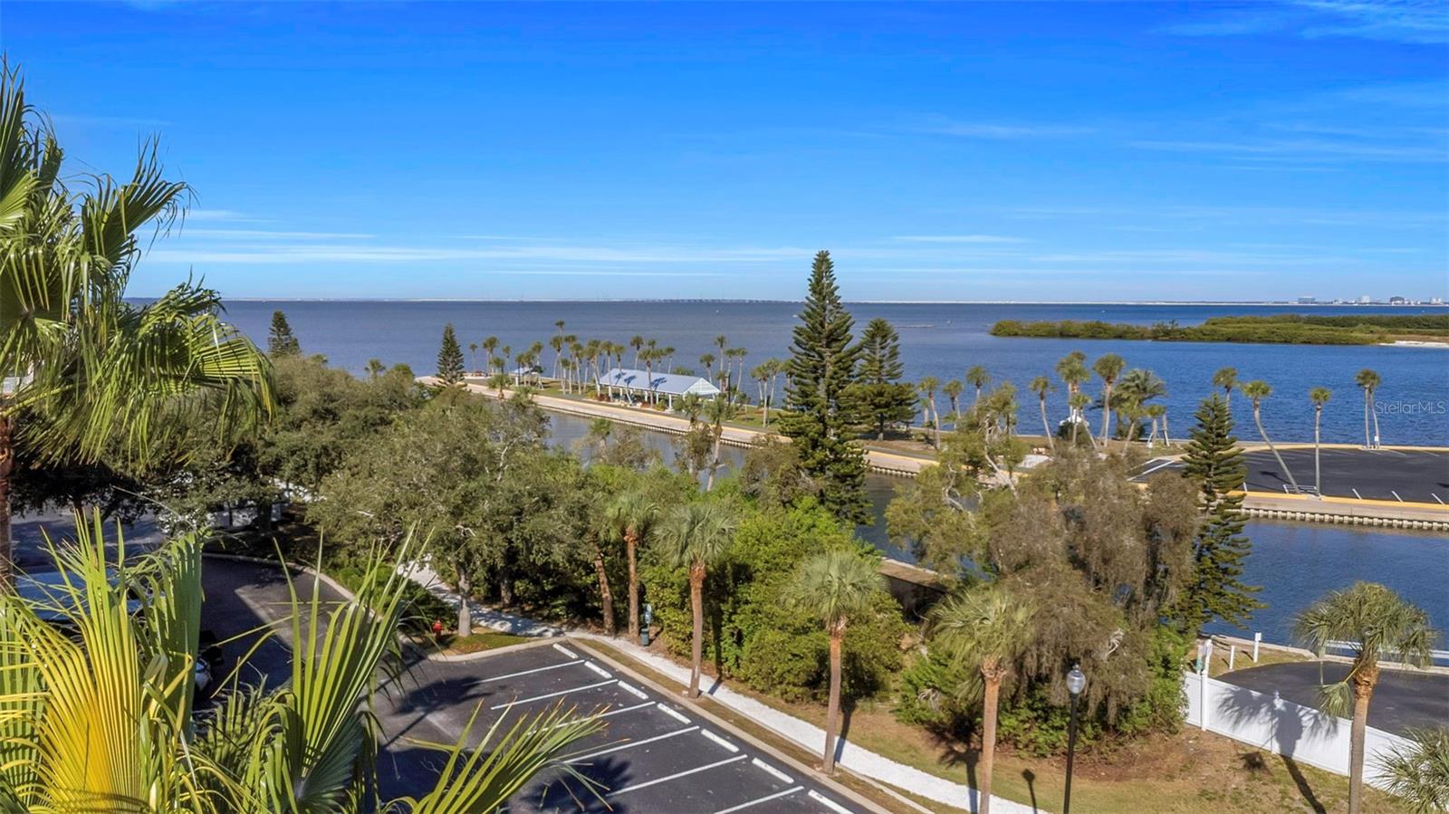 CULBREATH KEY BAYSIDE CONDOMIN - Residential