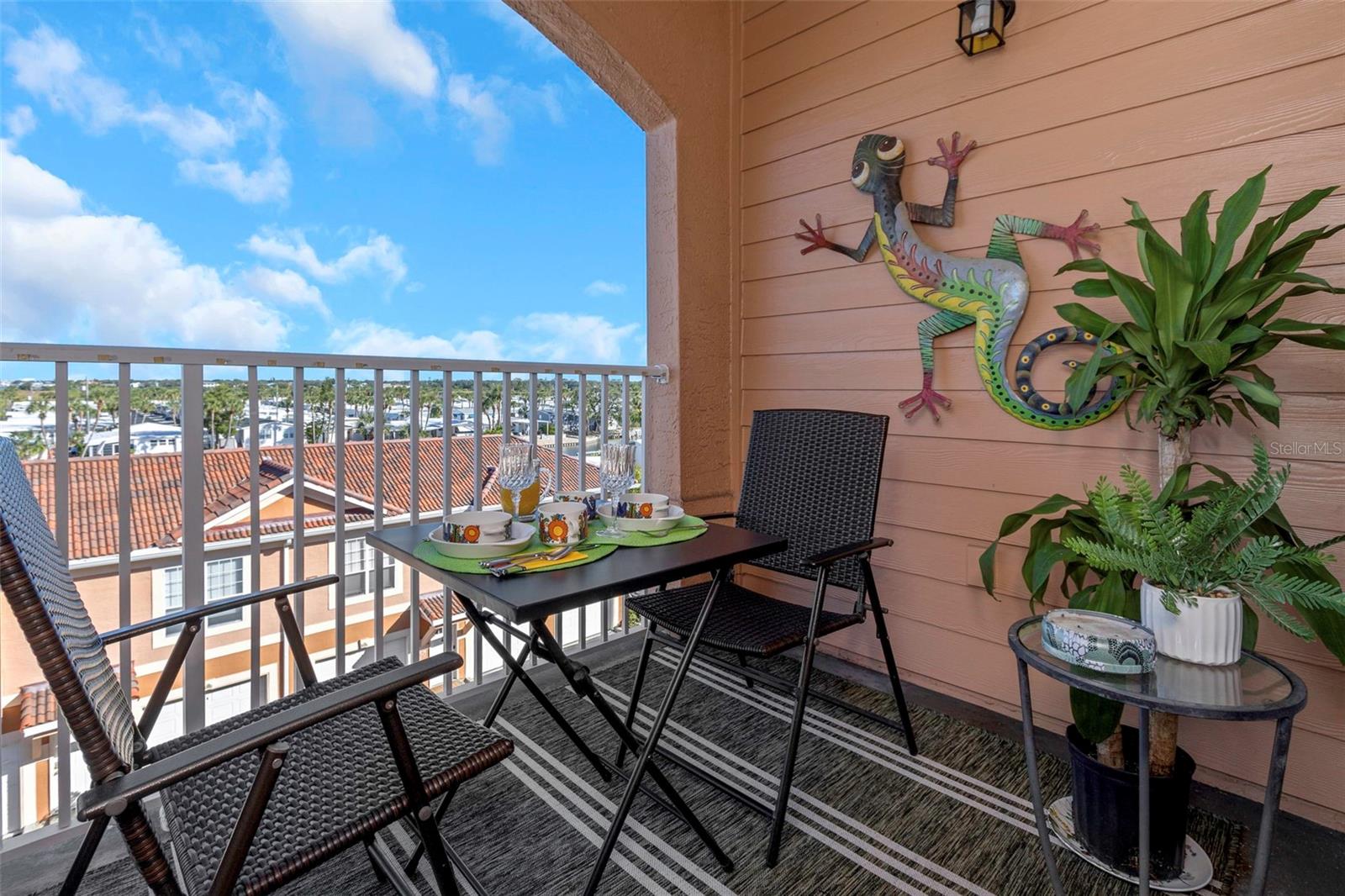 CULBREATH KEY BAYSIDE CONDOMIN - Residential