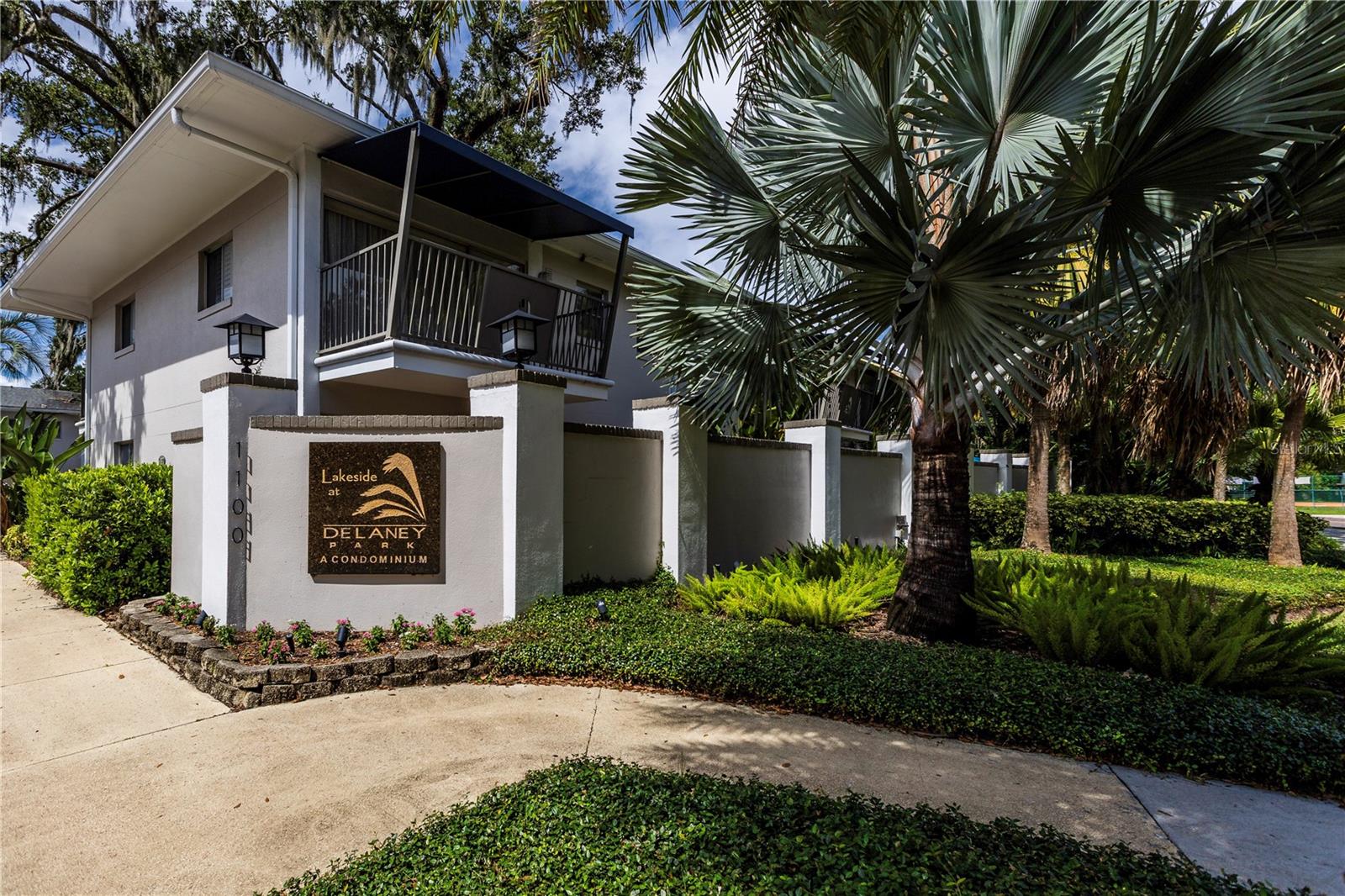 LAKESIDE/DELANEY PARK - Residential Lease