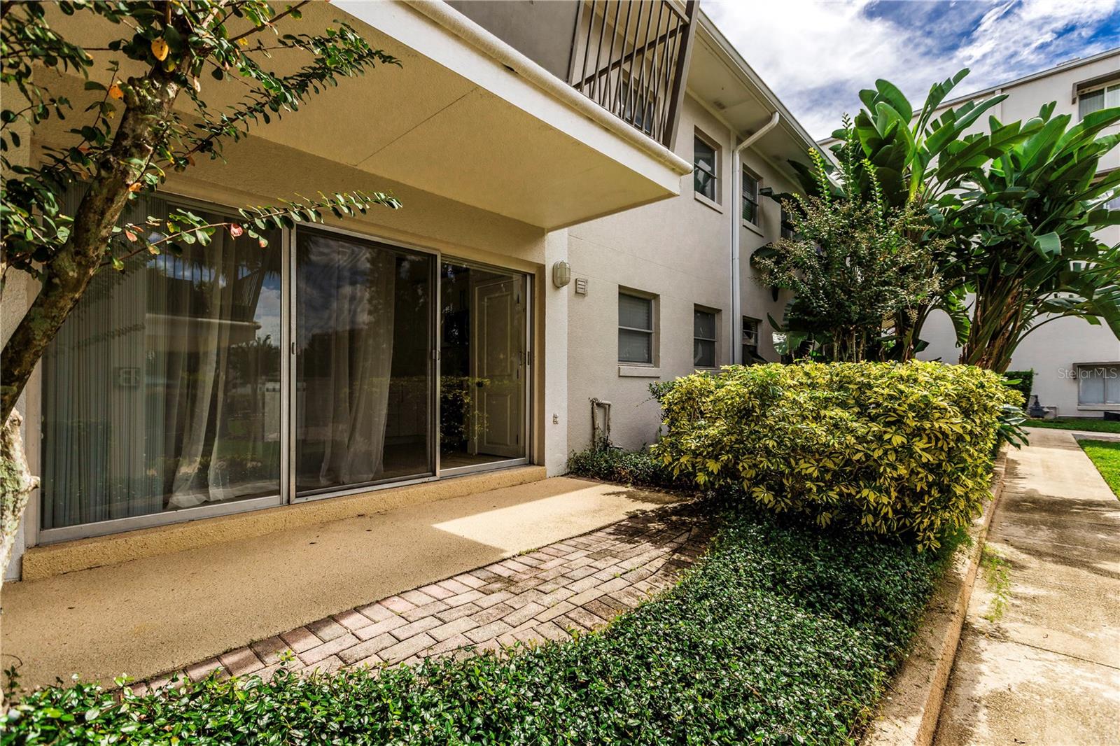 LAKESIDE/DELANEY PARK - Residential Lease