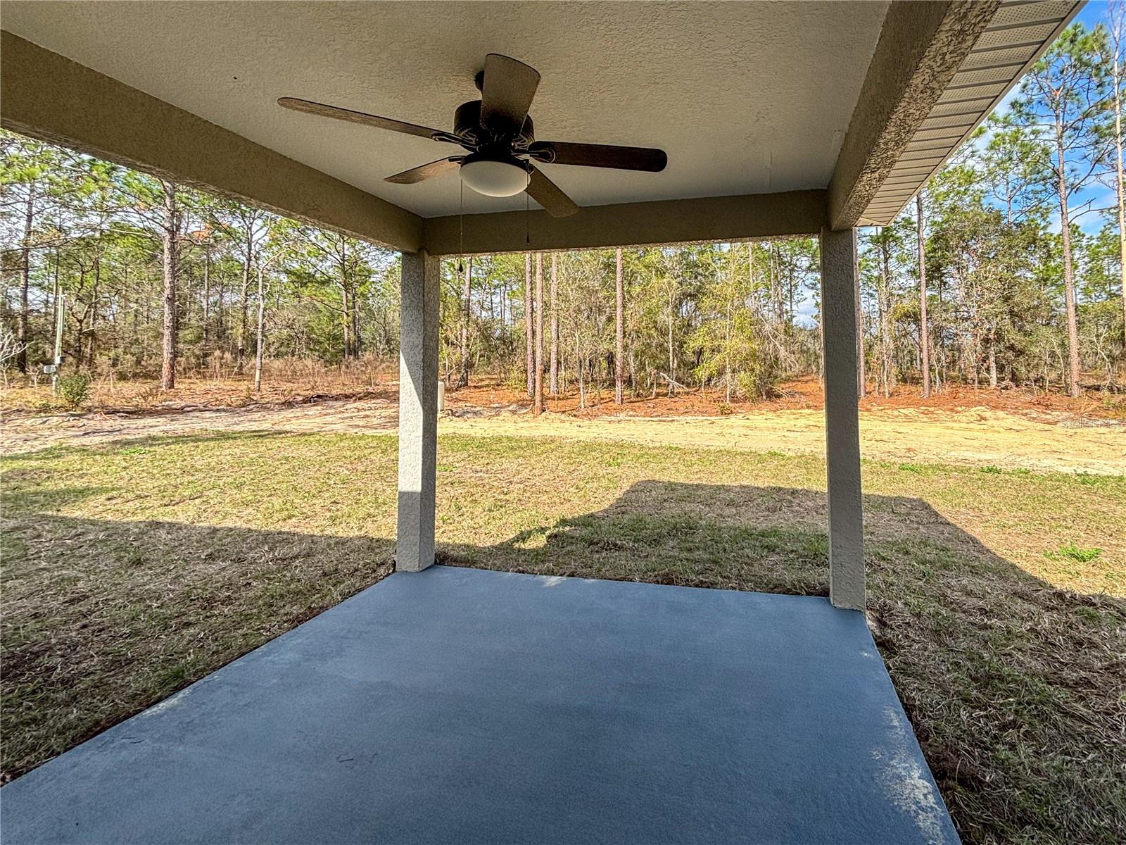 LAKE TROPICANA - Residential