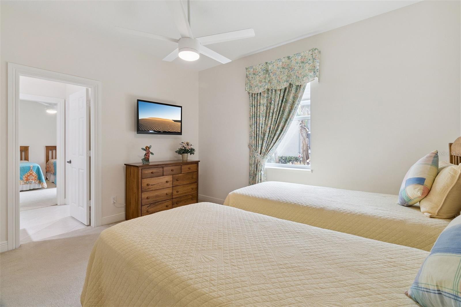 MYSTIC COVE - Residential