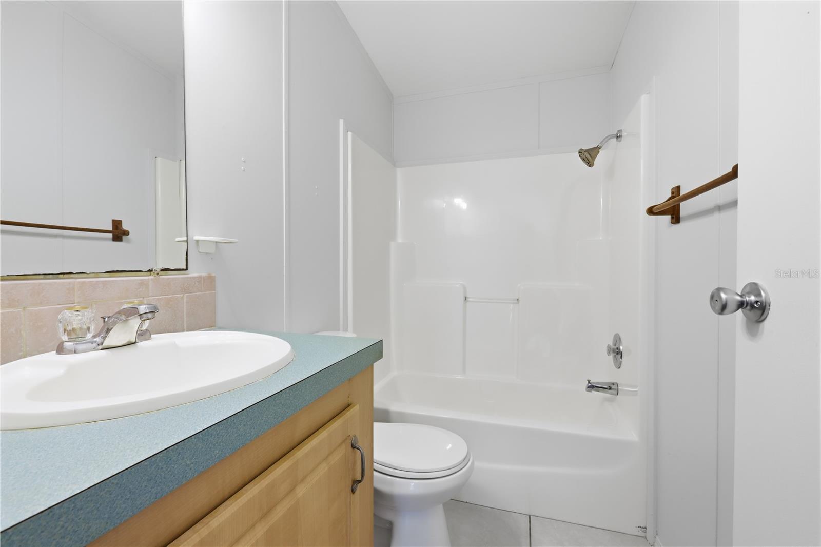 NORTHWOOD REP LT F & N 160 FT LT G - Residential