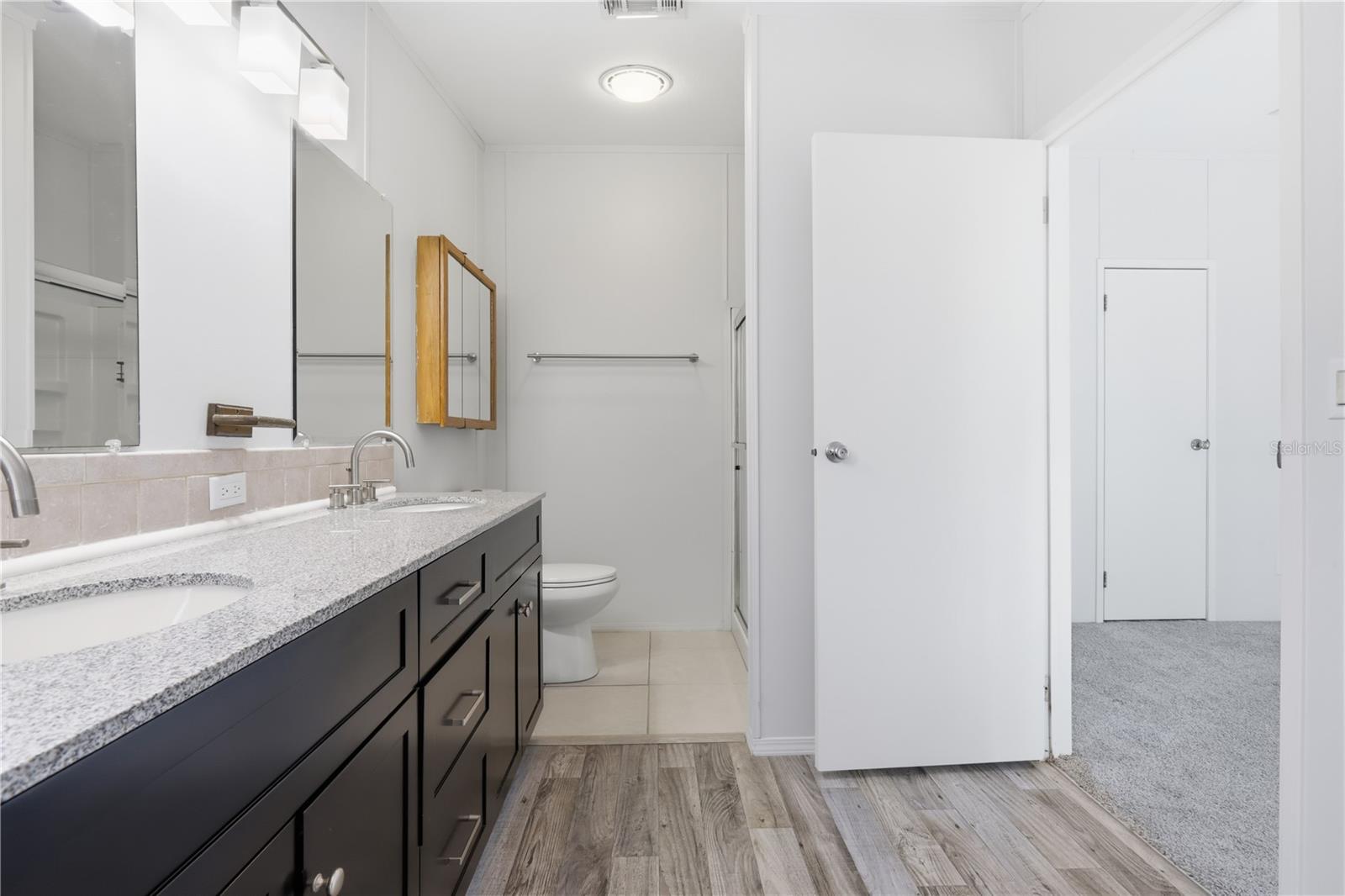 NORTHWOOD REP LT F & N 160 FT LT G - Residential