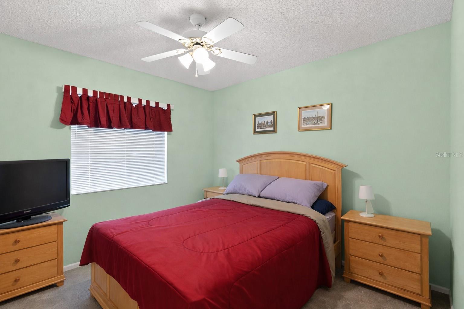 LINDFIELDS UNIT 1 - Residential