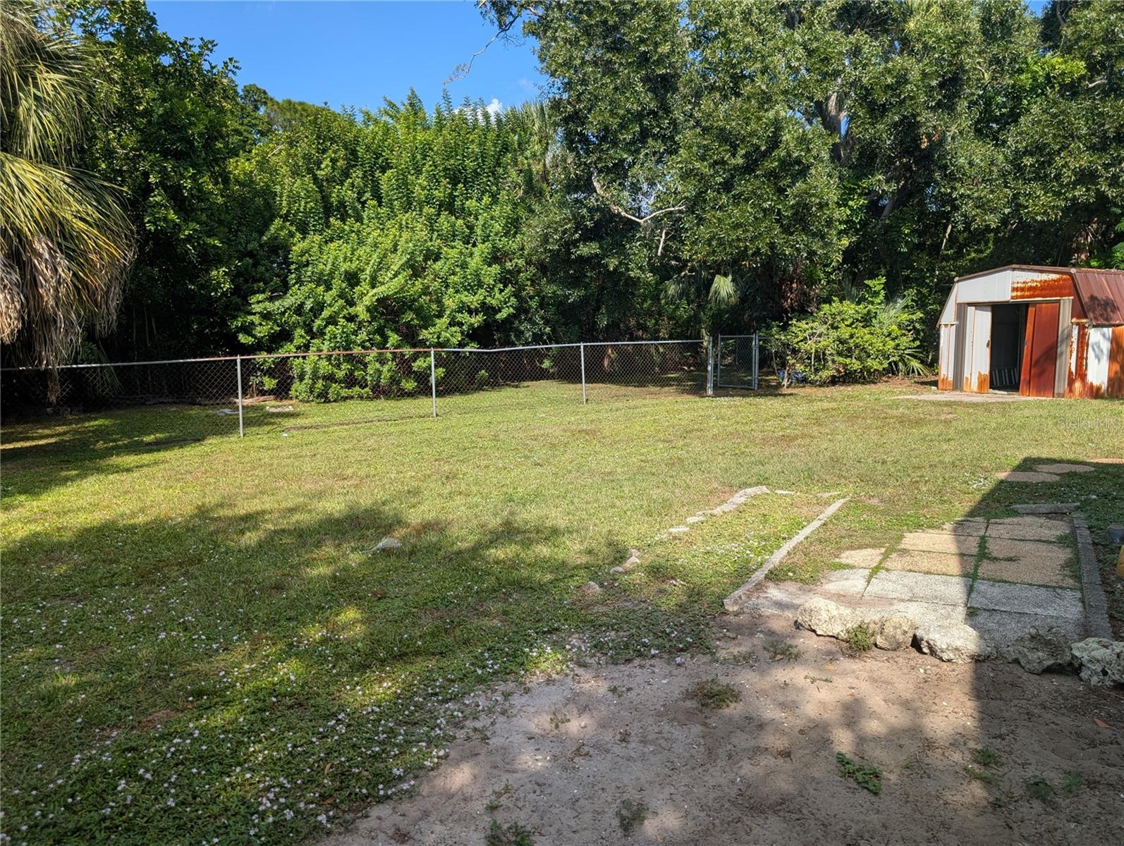 SUNNY LAKES ESTATES - Residential