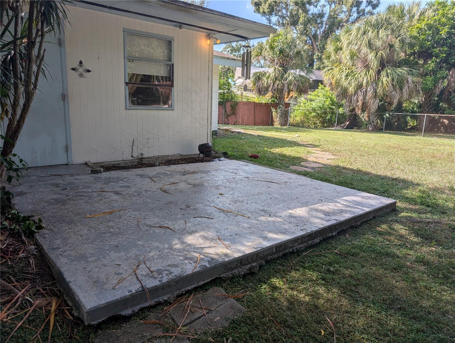 SUNNY LAKES ESTATES - Residential