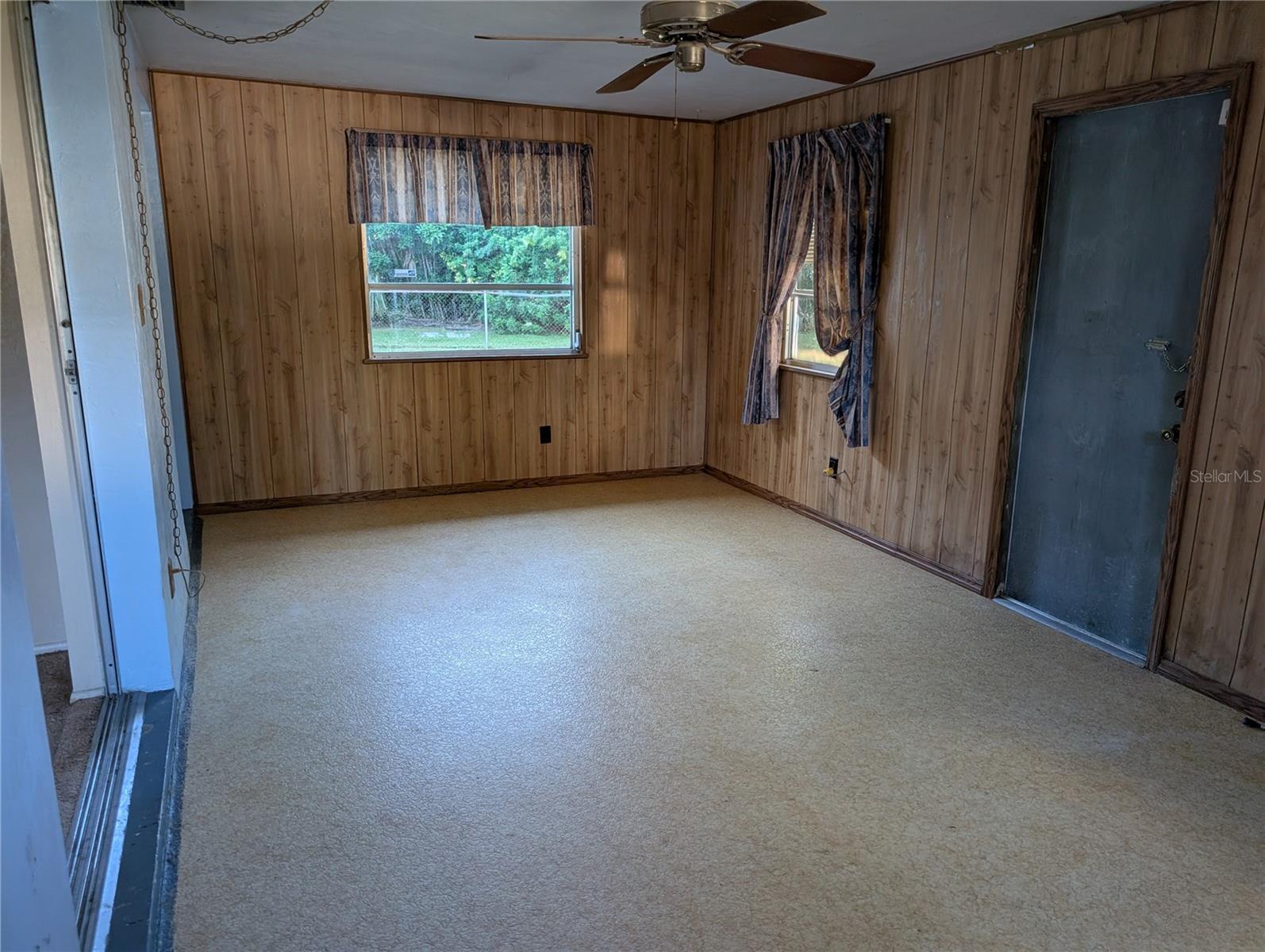 SUNNY LAKES ESTATES - Residential