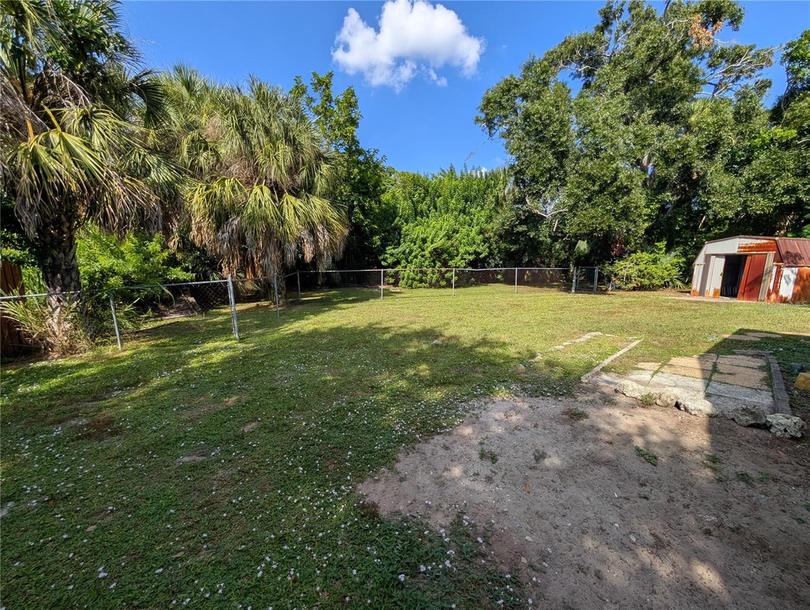 SUNNY LAKES ESTATES - Residential