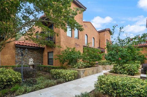 A home in LONGWOOD