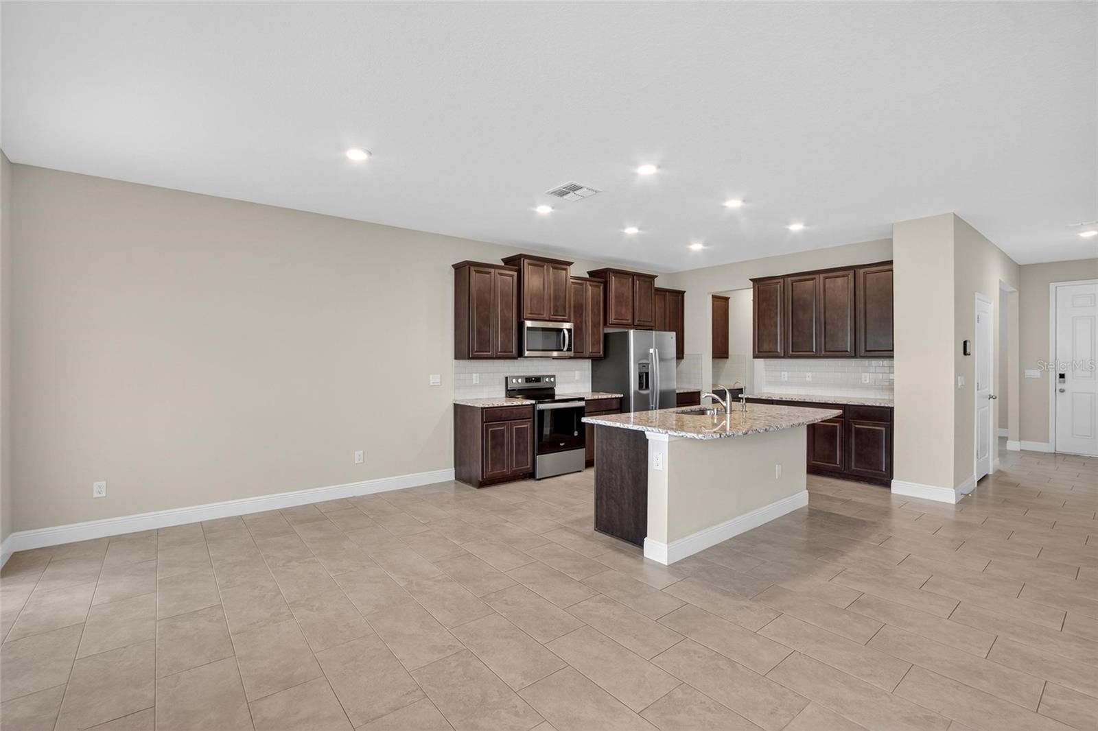 WYNDFIELDS PH 1A & 1A1 - Residential Lease
