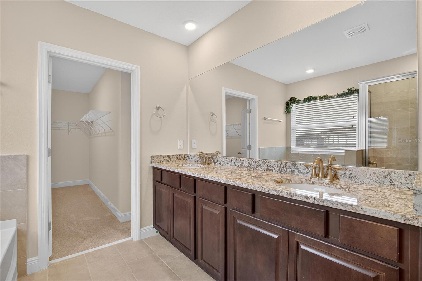 WYNDFIELDS PH 1A & 1A1 - Residential Lease