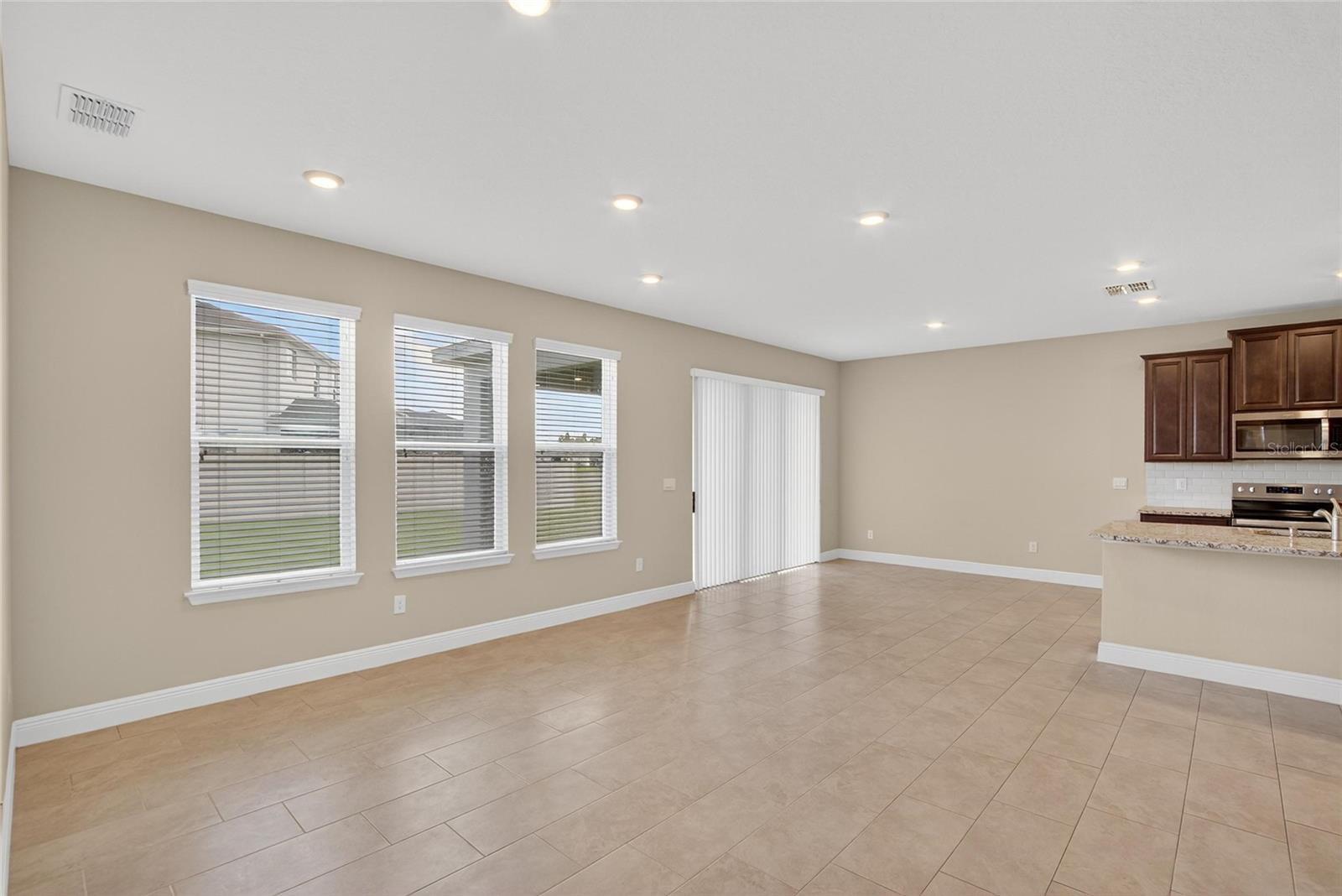 WYNDFIELDS PH 1A & 1A1 - Residential Lease