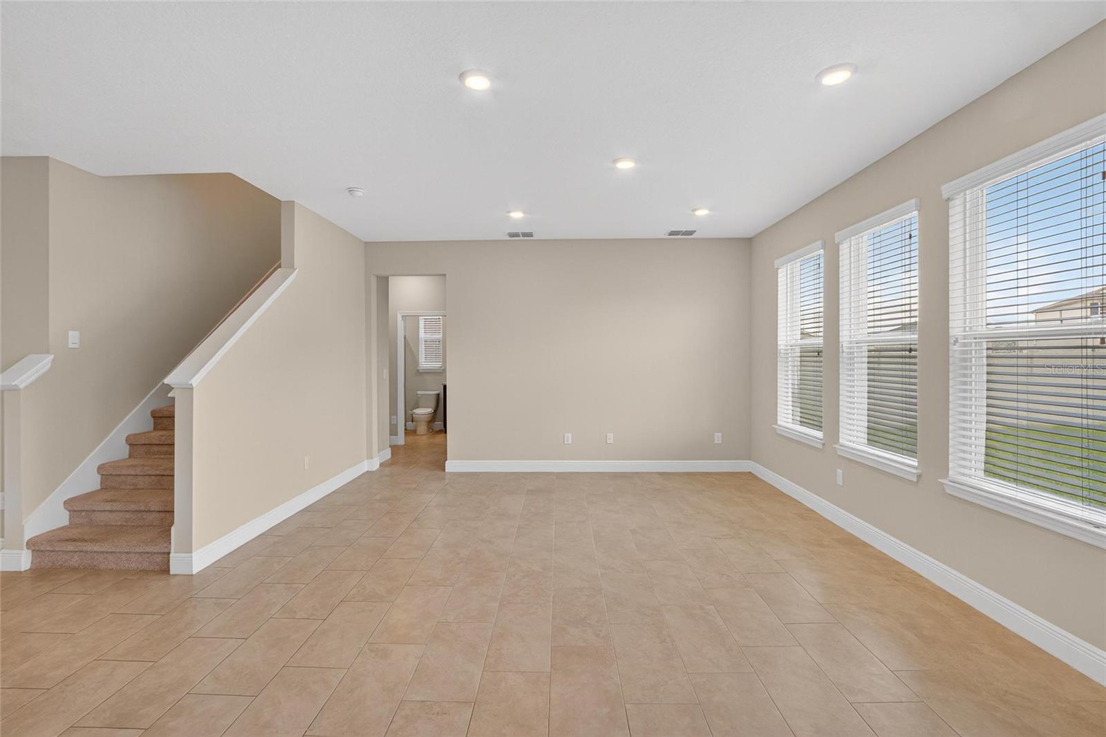 WYNDFIELDS PH 1A & 1A1 - Residential Lease