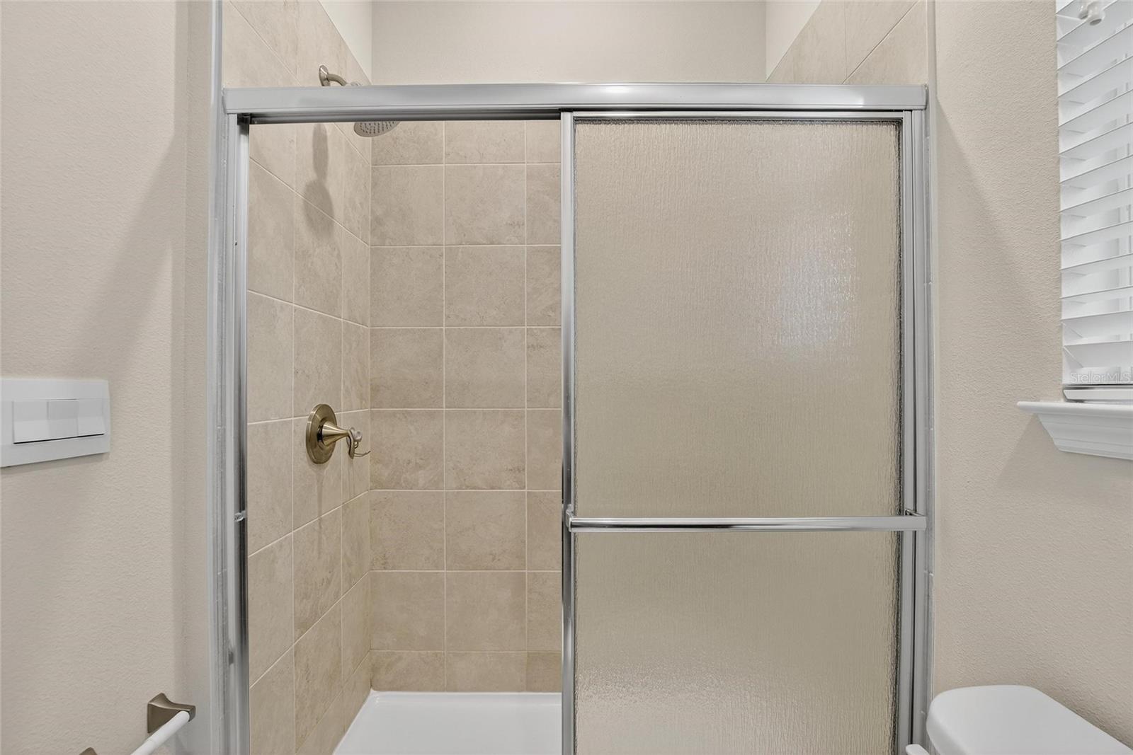 WYNDFIELDS PH 1A & 1A1 - Residential Lease