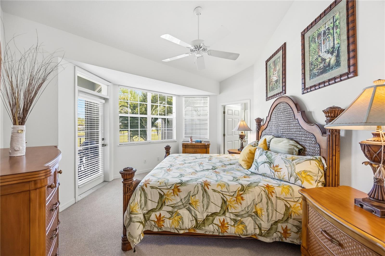 FAIRWAY GLEN ST ANDREWS PARK - Residential