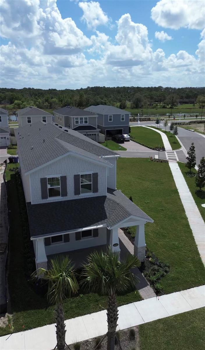 CENTER LAKE ON THE PARK - Residential