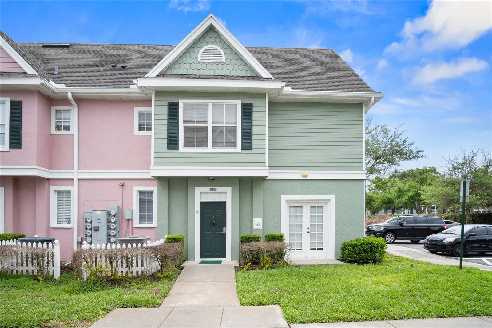 VENETIAN BAY VLG CONDO PH 1 - Residential