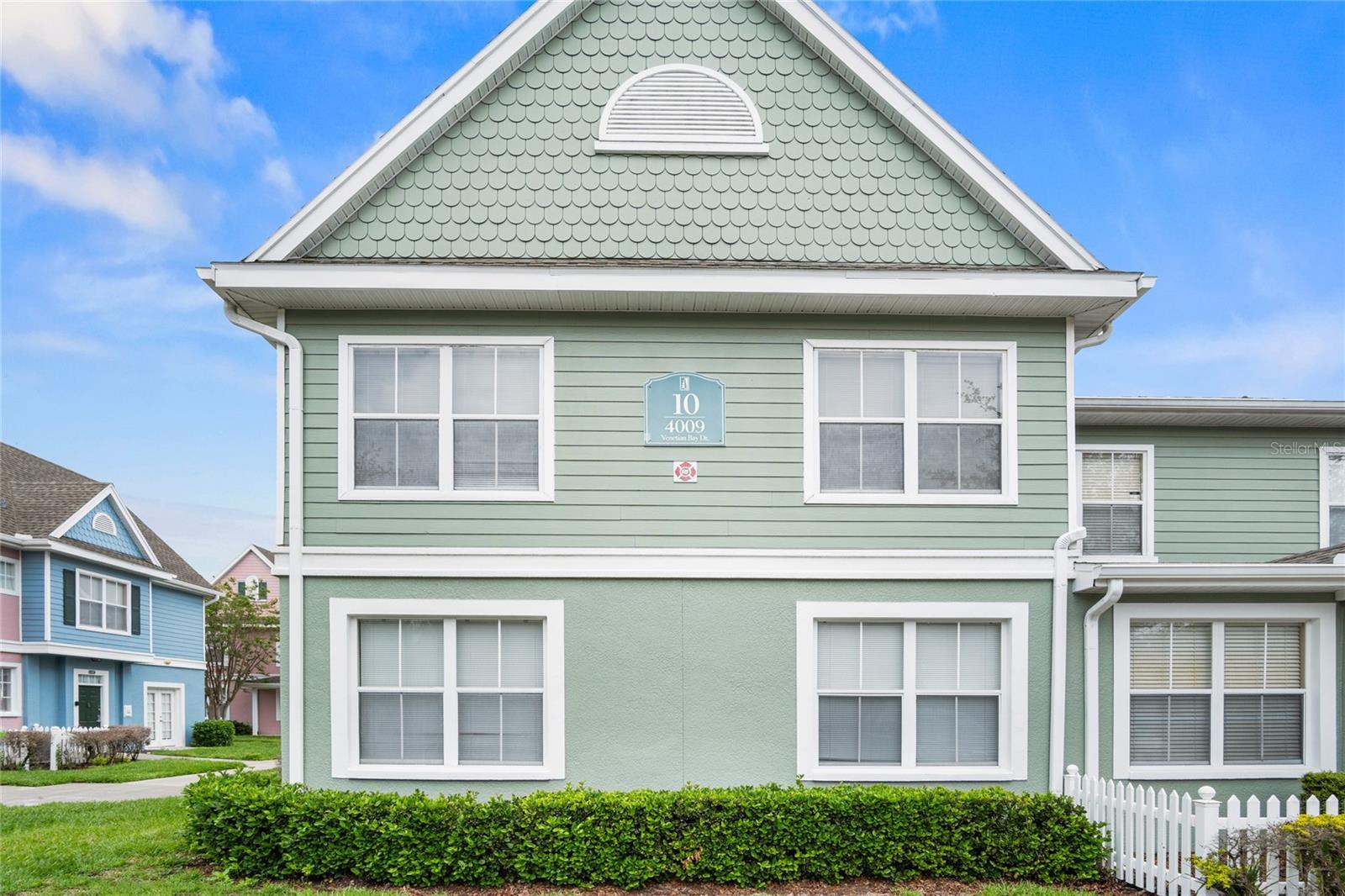 VENETIAN BAY VLG CONDO PH 1 - Residential