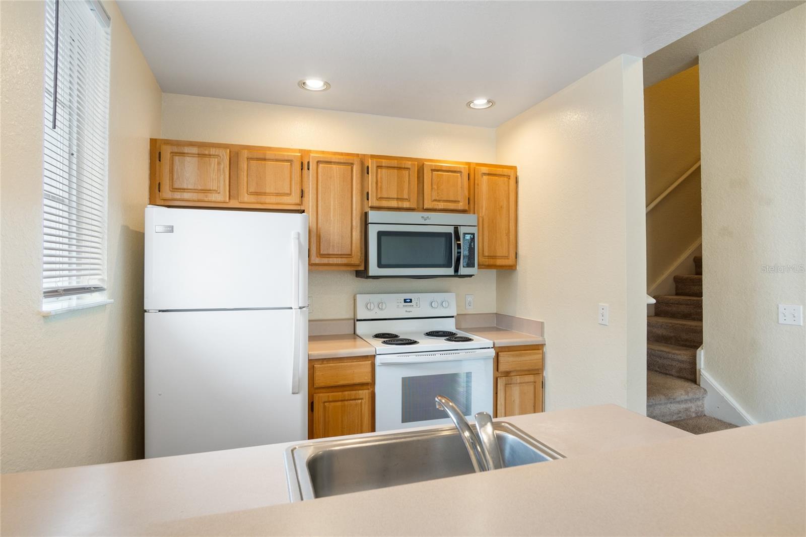 VENETIAN BAY VLG CONDO PH 1 - Residential